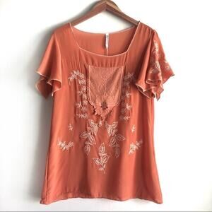 Anthropologie Monoreno embroidered short sleeve